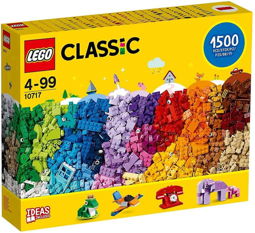 LEGO Classic 10717 Bricks Bricks Bricks 1500 Piece Set - Encourages Creativity in all Ages - Ideal for Creators of all Ages - Brick Separator Included