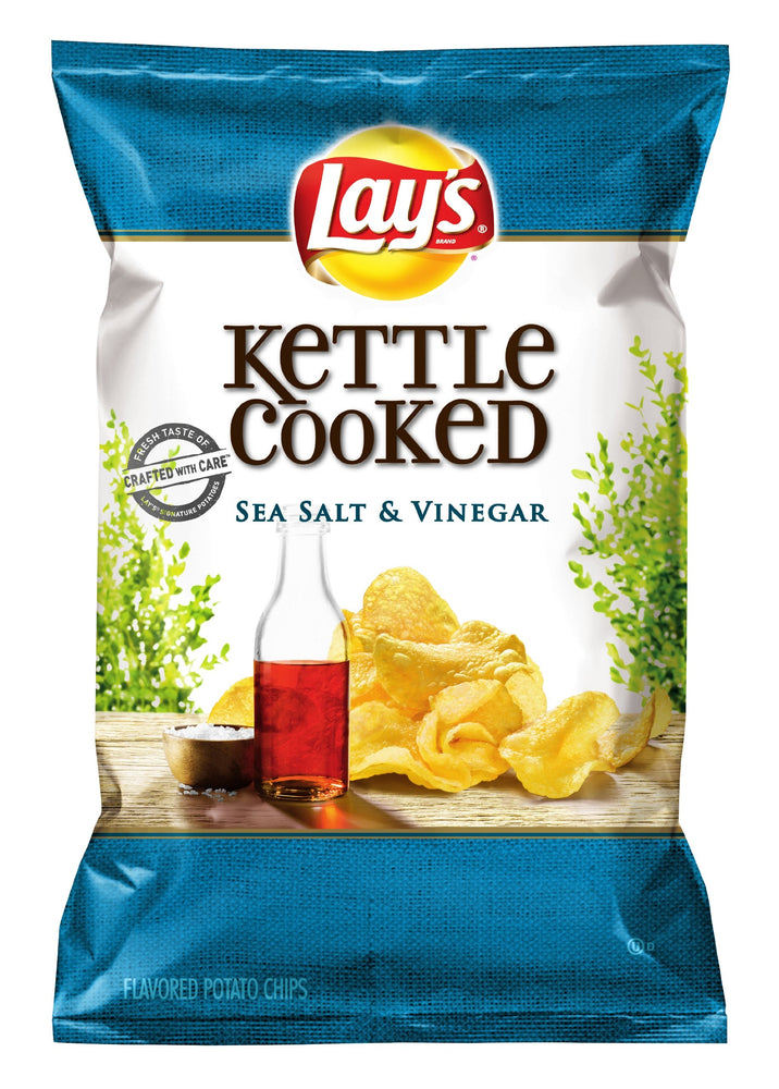 Lay's Kettle Cooked Potato Chips, Sea Salt and Vinegar, 8.5 Ounce (Pack of 4)
